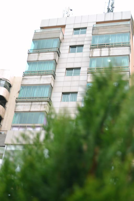 Silver Apartments Beirut Eksteriør billede